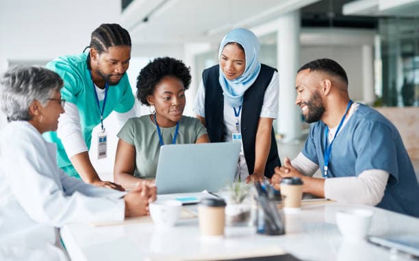 nurses in metting with doctor